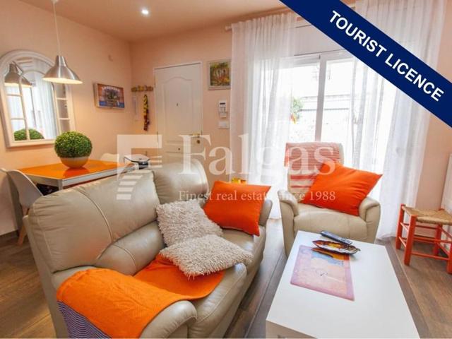 Casa en venta en Empuriabrava photo 0