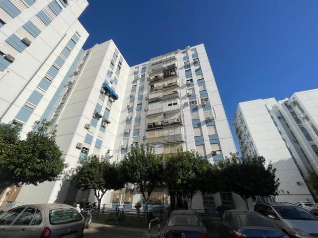 Piso en venta en Sevilla, Arroyo - Santa Justa photo 0