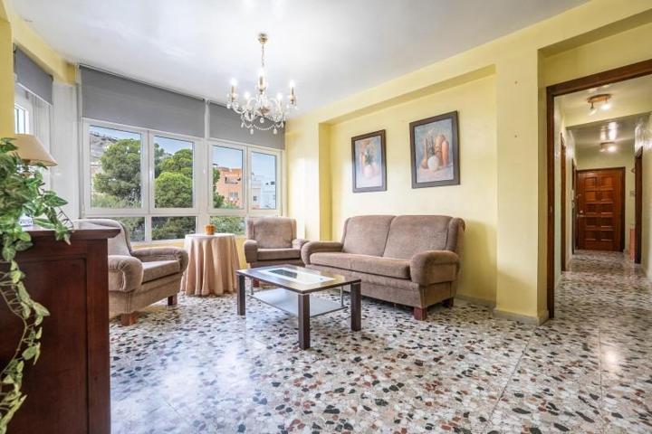 Casa en venta en Huércal de Almería, South of spain photo 0