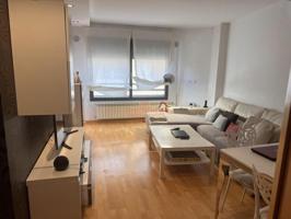 Piso en venta en Albacete, Centro-Carretas photo 0