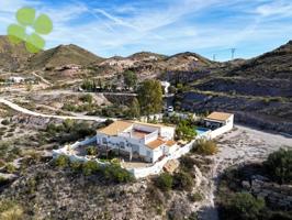 Chalet en venta en Cantoria, Cantoria photo 0