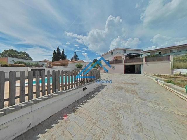 Chalet en venta en Piera, Anoia photo 0