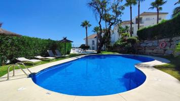 Apartamento en venta en Estepona, Estepona Este photo 0