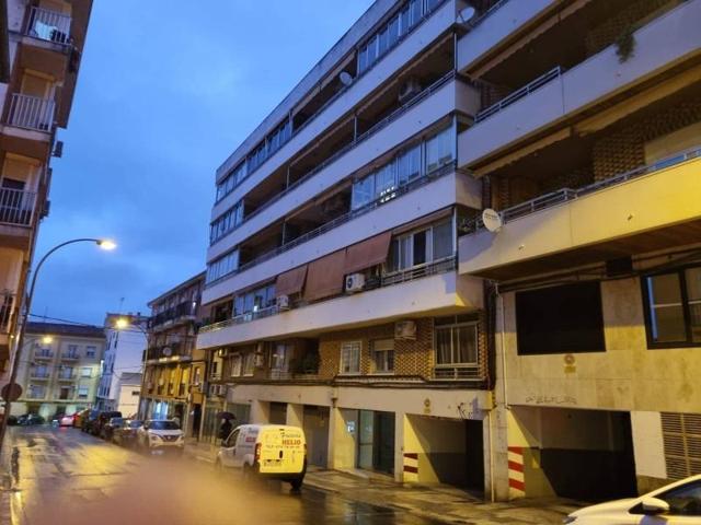 Piso en venta en Plasencia, CENTRO photo 0