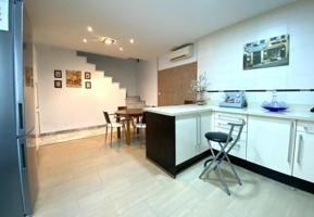 Casa en venta en Camas, Coca de la pinera photo 0