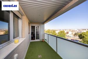 Piso en venta en Granada, Campus de la Salud photo 0