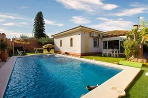 Casa en venta en Almensilla, Andalucia photo 0