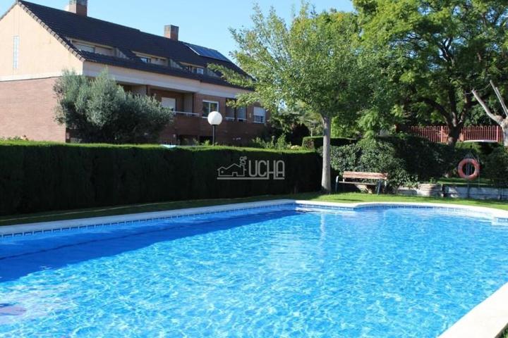 Adosada en venta en Bétera, Mas Camarena photo 0