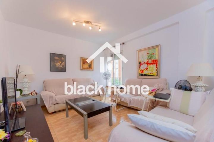 Piso en venta en Valencia, Mestalla photo 0