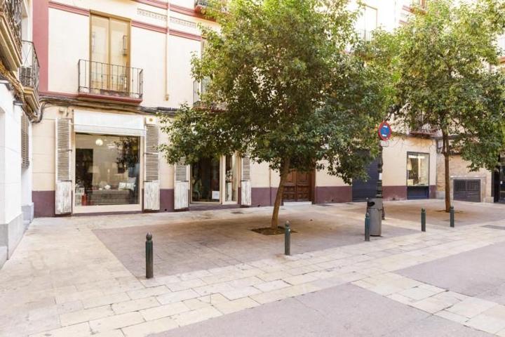 Local comercial en venta en Zaragoza, Casco Histórico photo 0