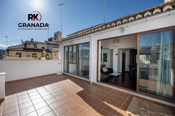 Piso en venta en Granada, Centro photo 0