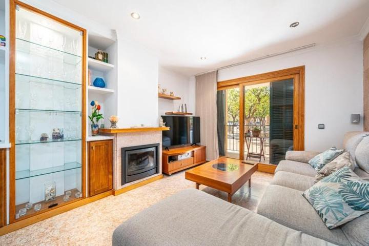 Duplex en venta en Santa Maria del Camí, Santa Maria del Cami photo 0