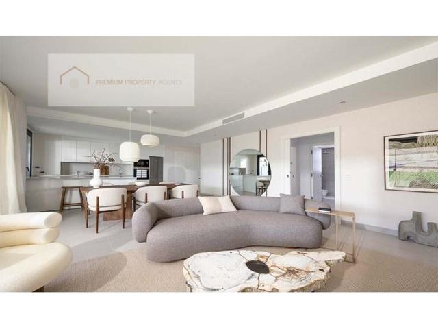 Apartamento en venta en Marbella photo 0