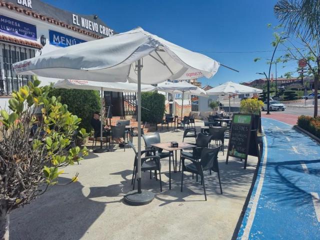 Local comercial en venta en Coín, South of spain photo 0