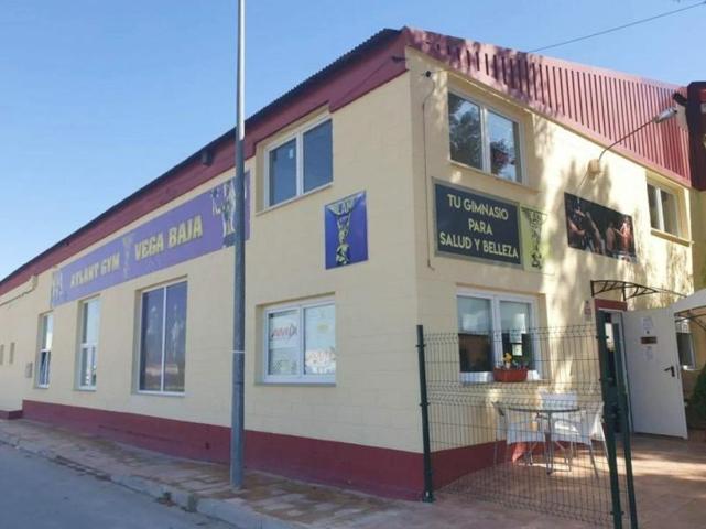 Local comercial en venta en Almoradi, Comunidad valenciana photo 0