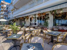 Local comercial en venta en Roses photo 0