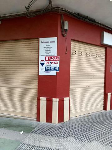 Local comercial en alquiler en Cieza, Cieza photo 0