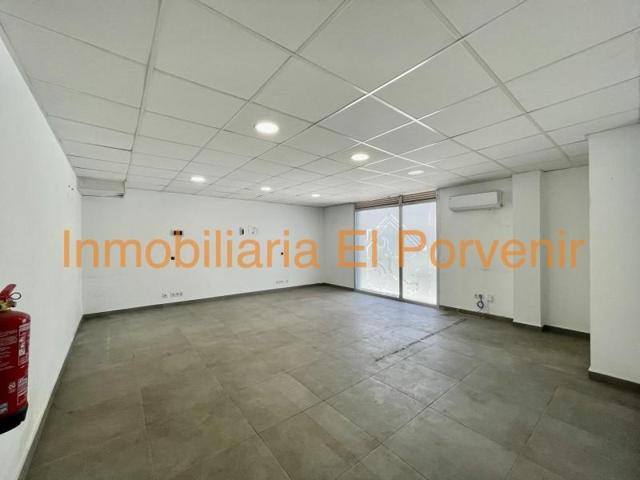 Local comercial en alquiler en Torrent, Parc central photo 0