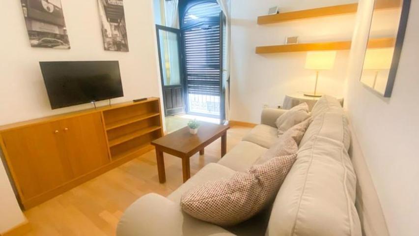 Piso en alquiler en Granada, Calle Gran Vía de Colón, 2, 18010 photo 0