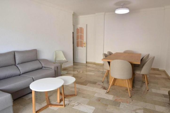 Piso en alquiler en Granada, Constitucion photo 0