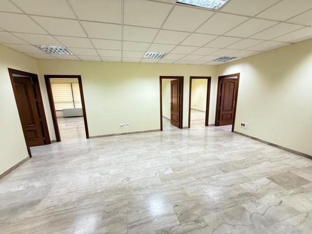 Oficina en alquiler en Córdoba, Vial Norte photo 0