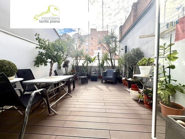 Piso en alquiler en Valencia, El Mercat photo 0