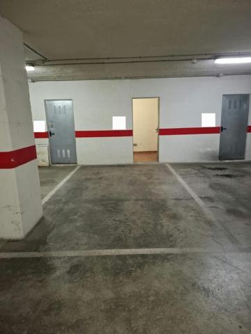 Garaje en venta en Córdoba, Av. Barcelona - Viñuela - Rescatado photo 0