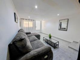 Casa en venta en Alcanar, Alcanar photo 0