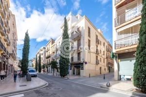 Piso en venta en Reus, Centre photo 0