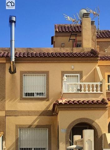 Duplex en venta en Monforte del Cid, Comunidad valenciana photo 0