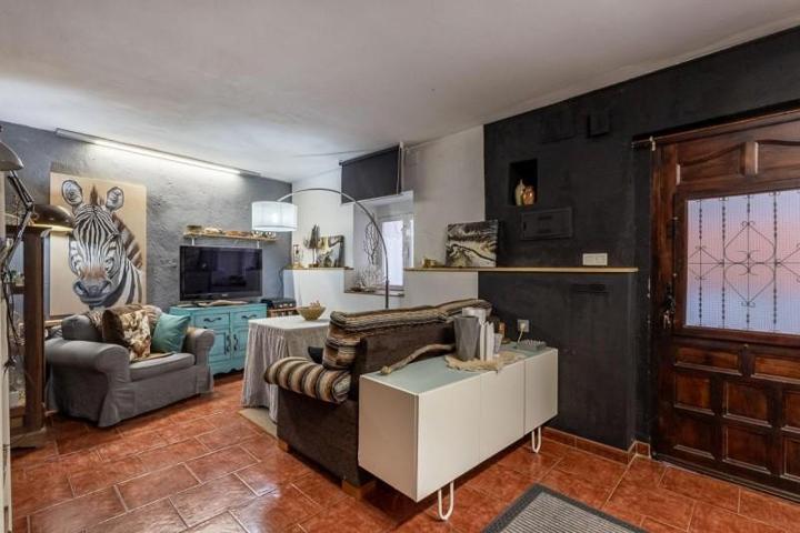 Casa en venta en Granada, Cervantes photo 0