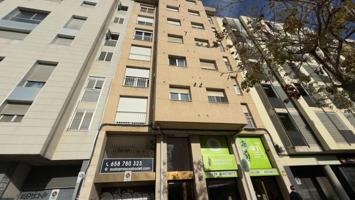 Piso en venta en Sabadell, Eixample photo 0