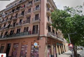 Piso en venta en Barcelona, Casc Antic photo 0