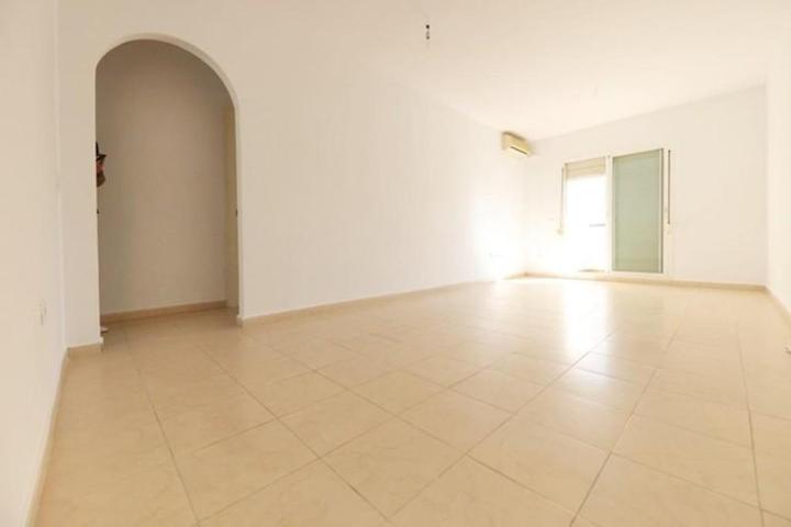 Apartamento en venta en Mijas, Las lagunas photo 0
