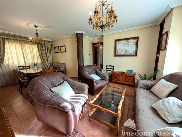 Chalet en venta en Linares, Calle Acebuche, 23700 photo 0