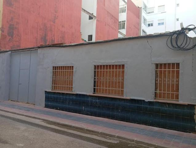 Terreno en venta en Albal, Avda. Blasco Ibañez photo 0