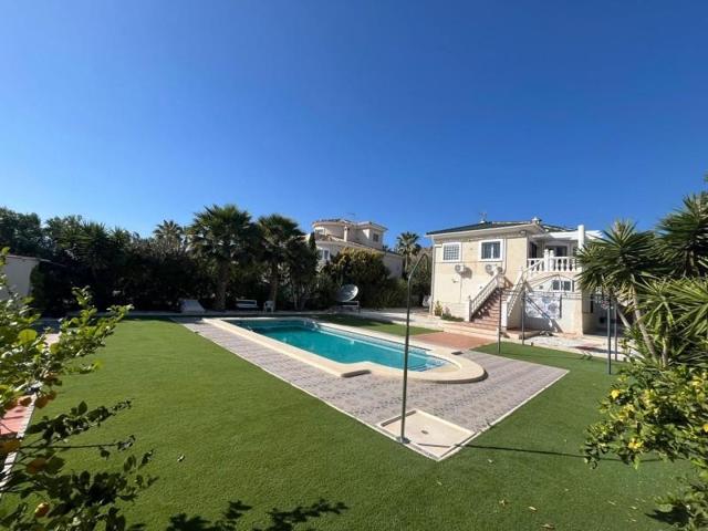 Chalet en venta en Mutxamel, Valle del Sol - Rio Park photo 0