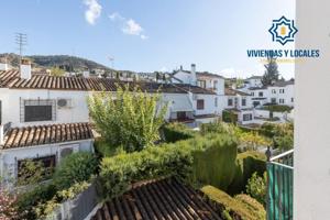 Adosada en venta en Granada, Albaycin photo 0