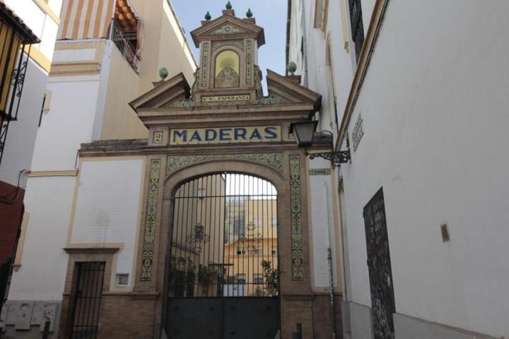 Piso en venta en Sevilla, Feria photo 0