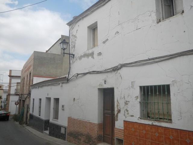 Casa en venta en Sanlúcar la Mayor, Centro photo 0