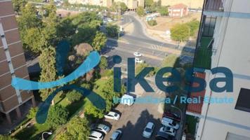 Piso en venta en Sevilla, San Pablo photo 0