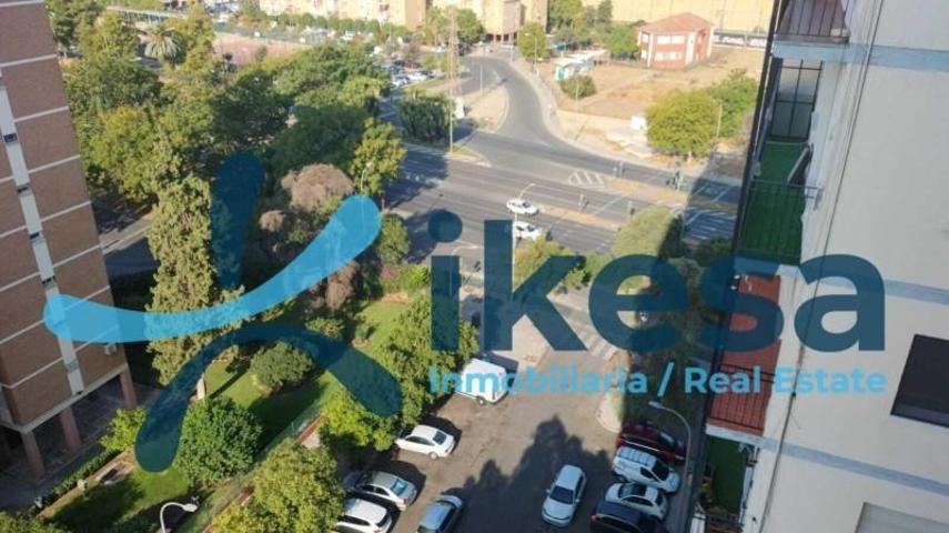 Piso en venta en Sevilla, San Pablo photo 0