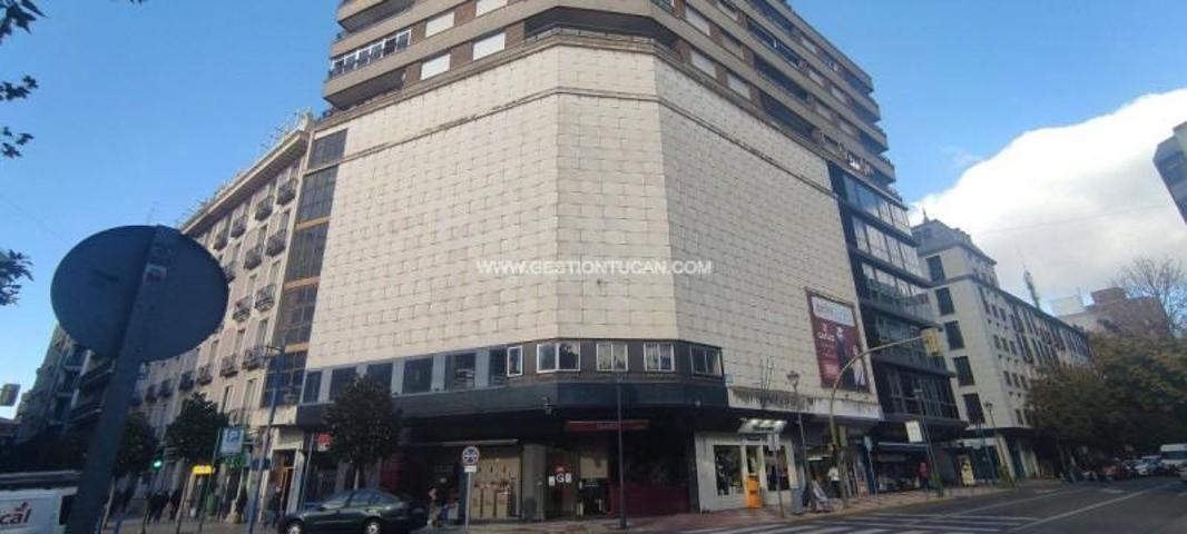 Local comercial en alquiler en Talavera de la Reina, Centro - Casco Antiguo photo 0