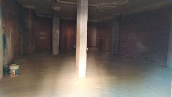 Local comercial en alquiler en La Roda, Centro photo 0