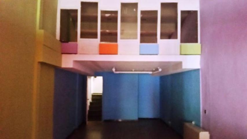 Local comercial en alquiler en Valladolid, Delicias photo 0