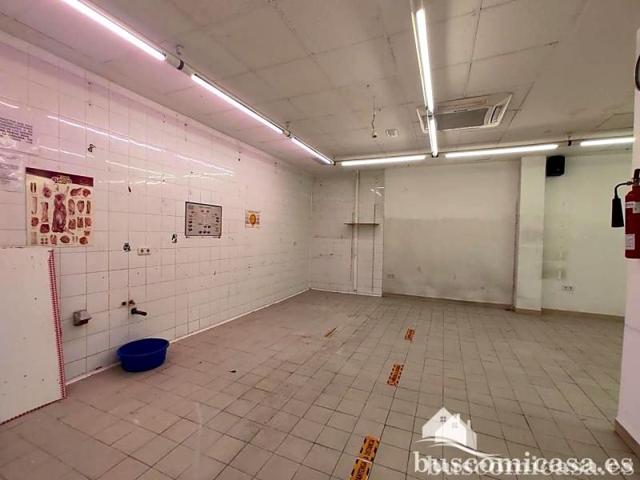 Local comercial en alquiler en Linares, Avenida de Andalucía, 23700 photo 0