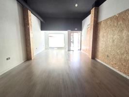 Local comercial en alquiler en La Roda, Centro photo 0