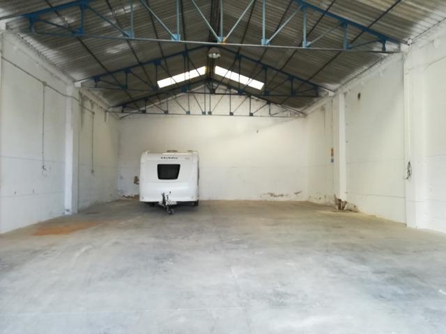 Nave industrial en alquiler en La Roda, Cabilas photo 0