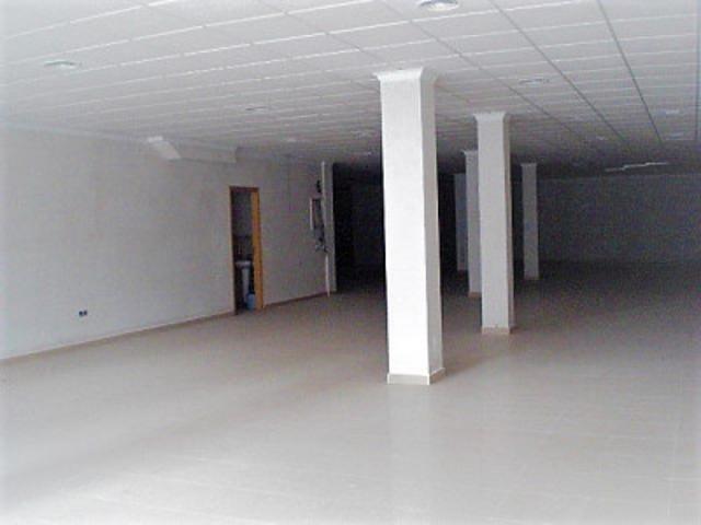 Local comercial en alquiler en La Roda, Iglesia photo 0