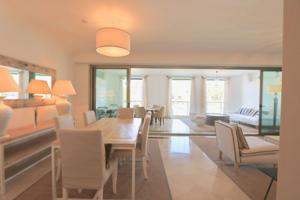 Apartamento en alquiler en Sotogrande, Sotogrande - La Marina photo 0